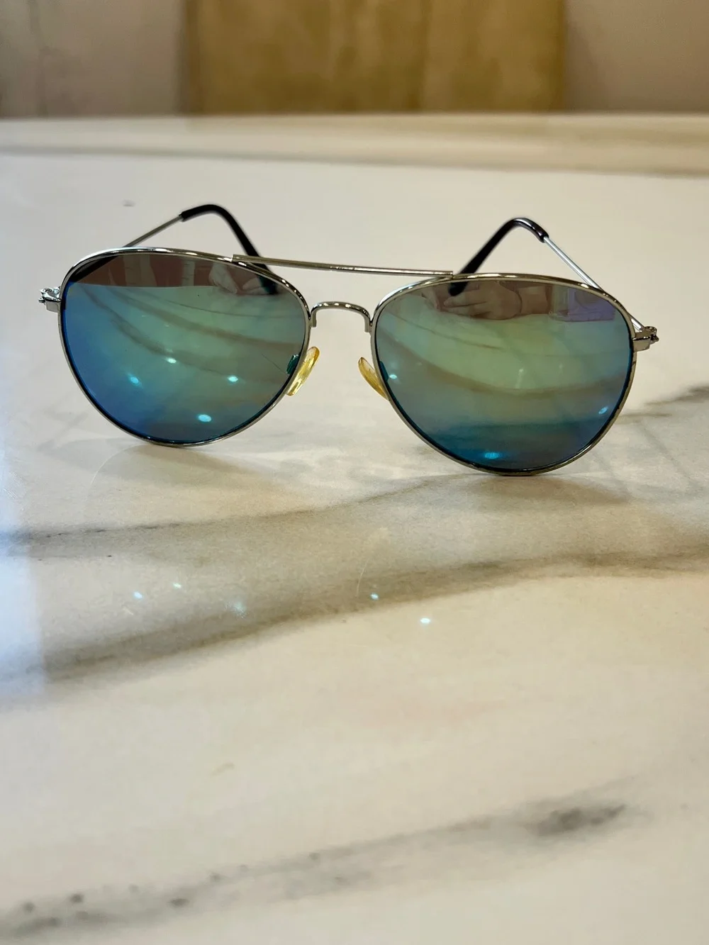 H&M Silver Aviator Sunglasses with Mirrored Lens